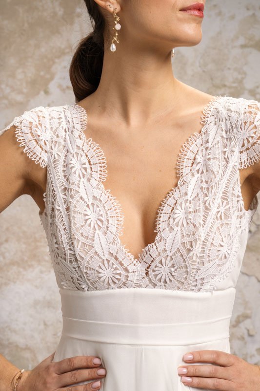 Loa robe de mariee dentelle detail elsa gary